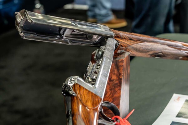 Nighthawk-Custom-Cosmi-Shotgun-3